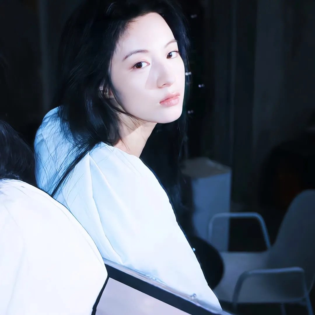 别紧张，我来自未来